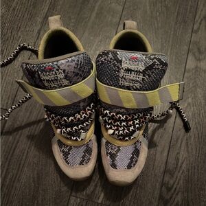Hightop Fashion Snakeskin Pattern Sneakers